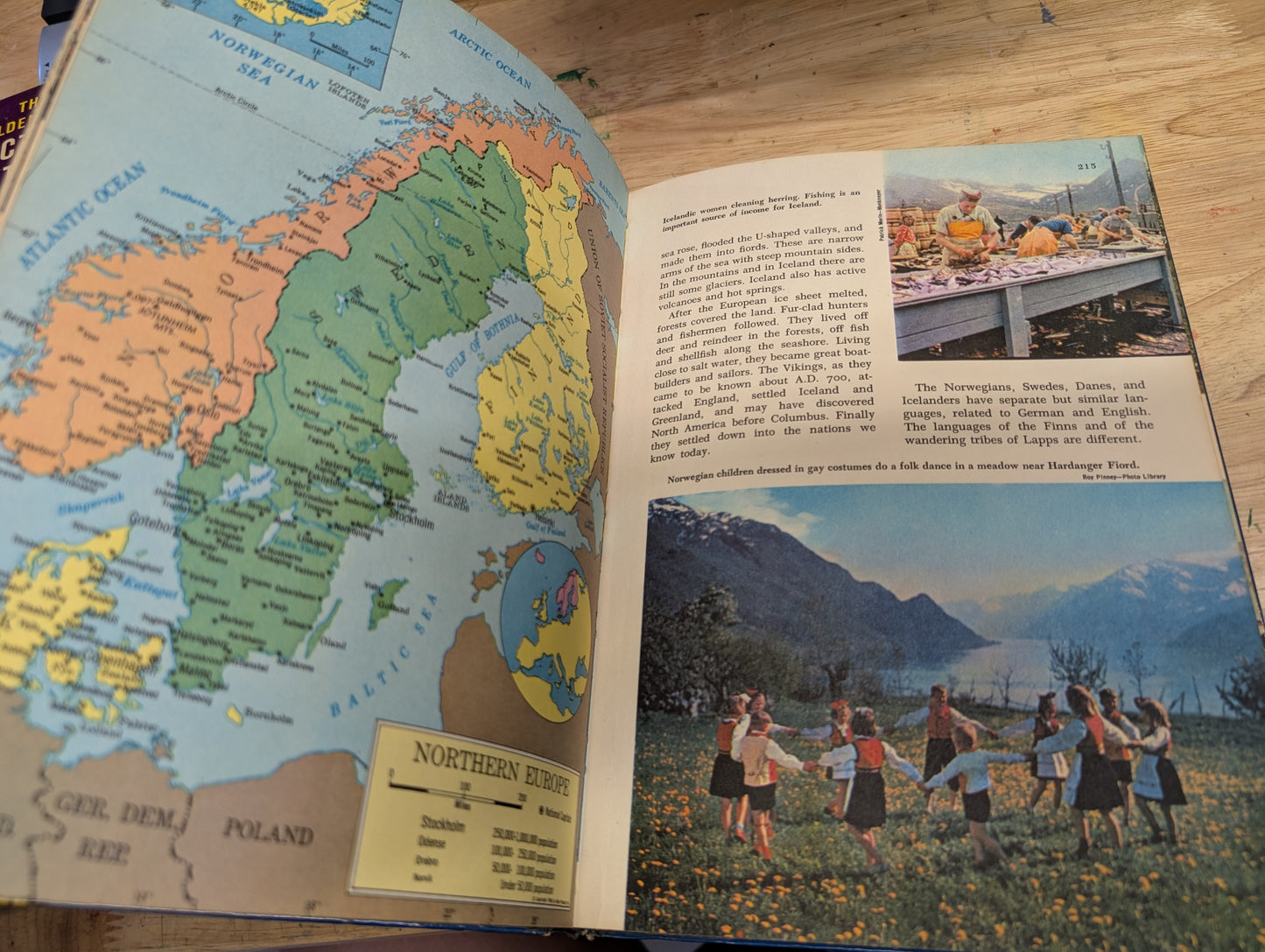 Europe and the USSR the golden book picture Atlas of the world book 3- 1960 vintage geography, European geography
