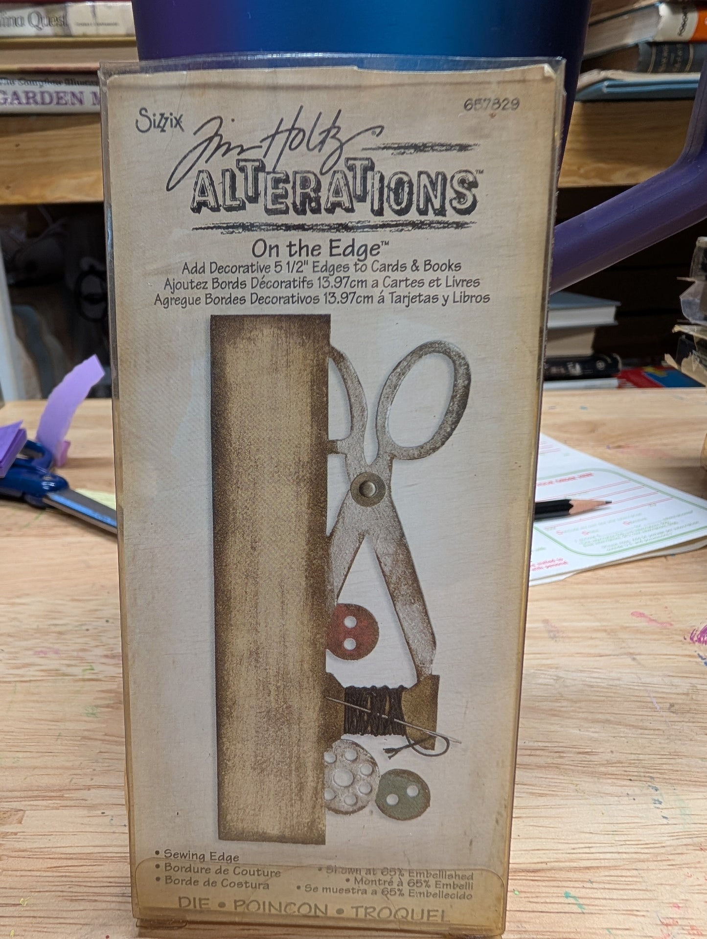 Tim Holtz Alterations Bigz Die On the Edge Sewing Edge