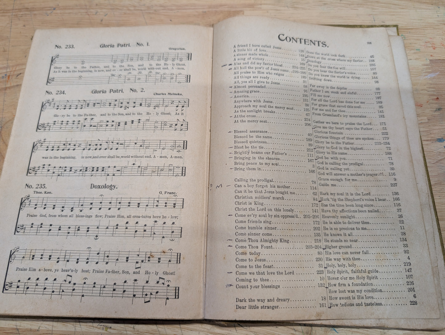 Revival praises antique hymnal 1907 Methodist publishing House round and shaped notes