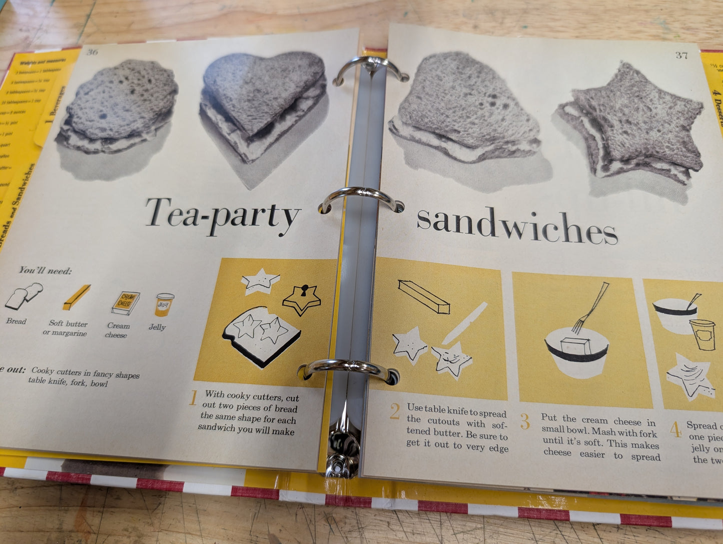 Better homes and gardens Junior cookbook three ring binder reprint