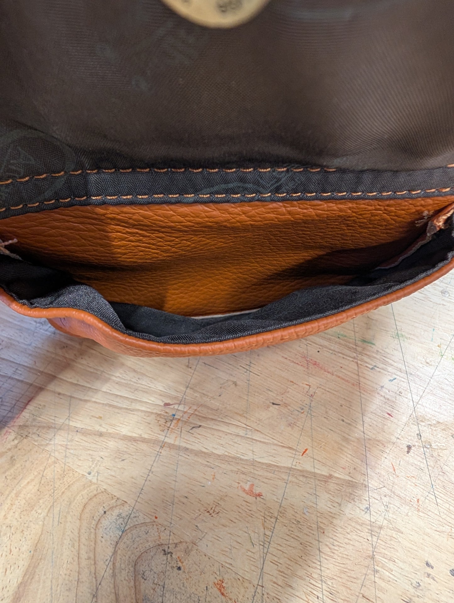 Amerileather petite sling bag burnt orange color