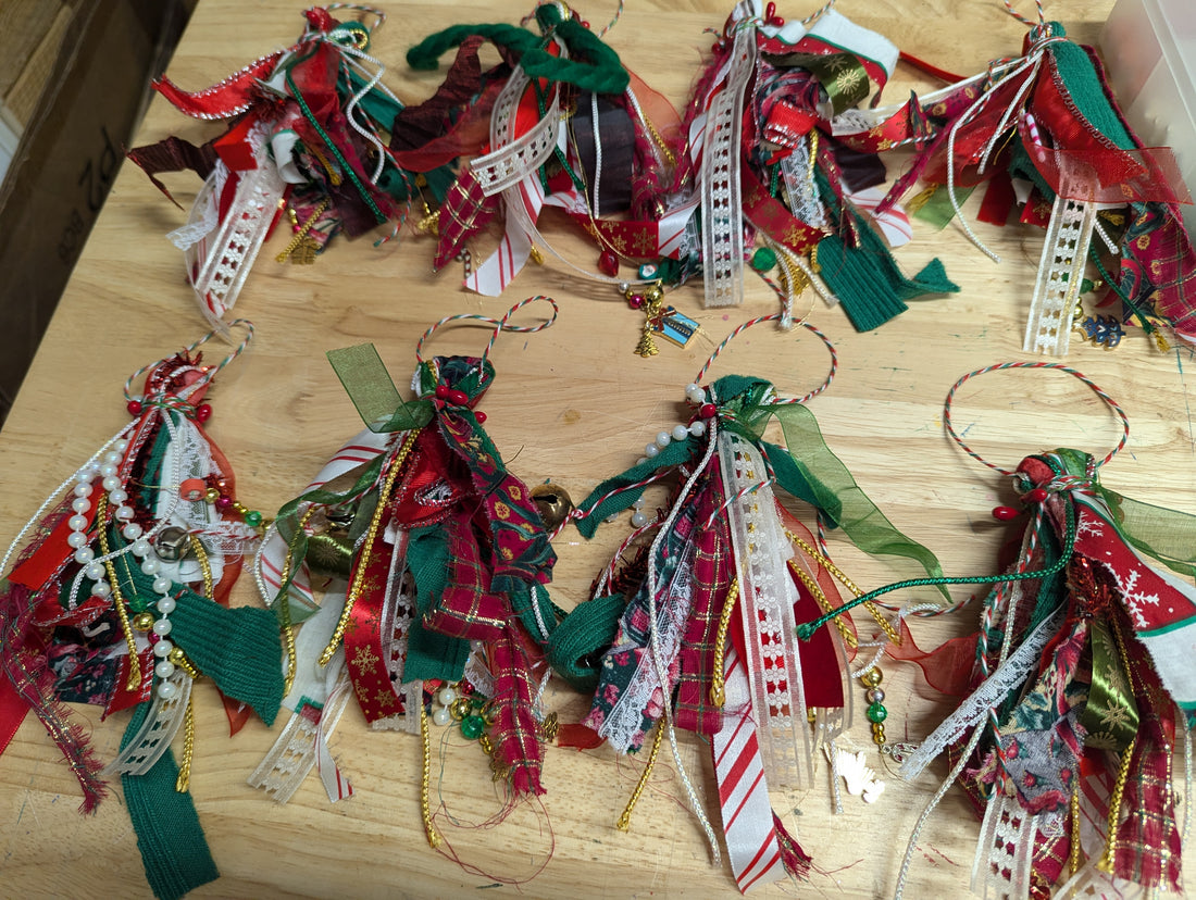 Easy DIY Christmas Tassels