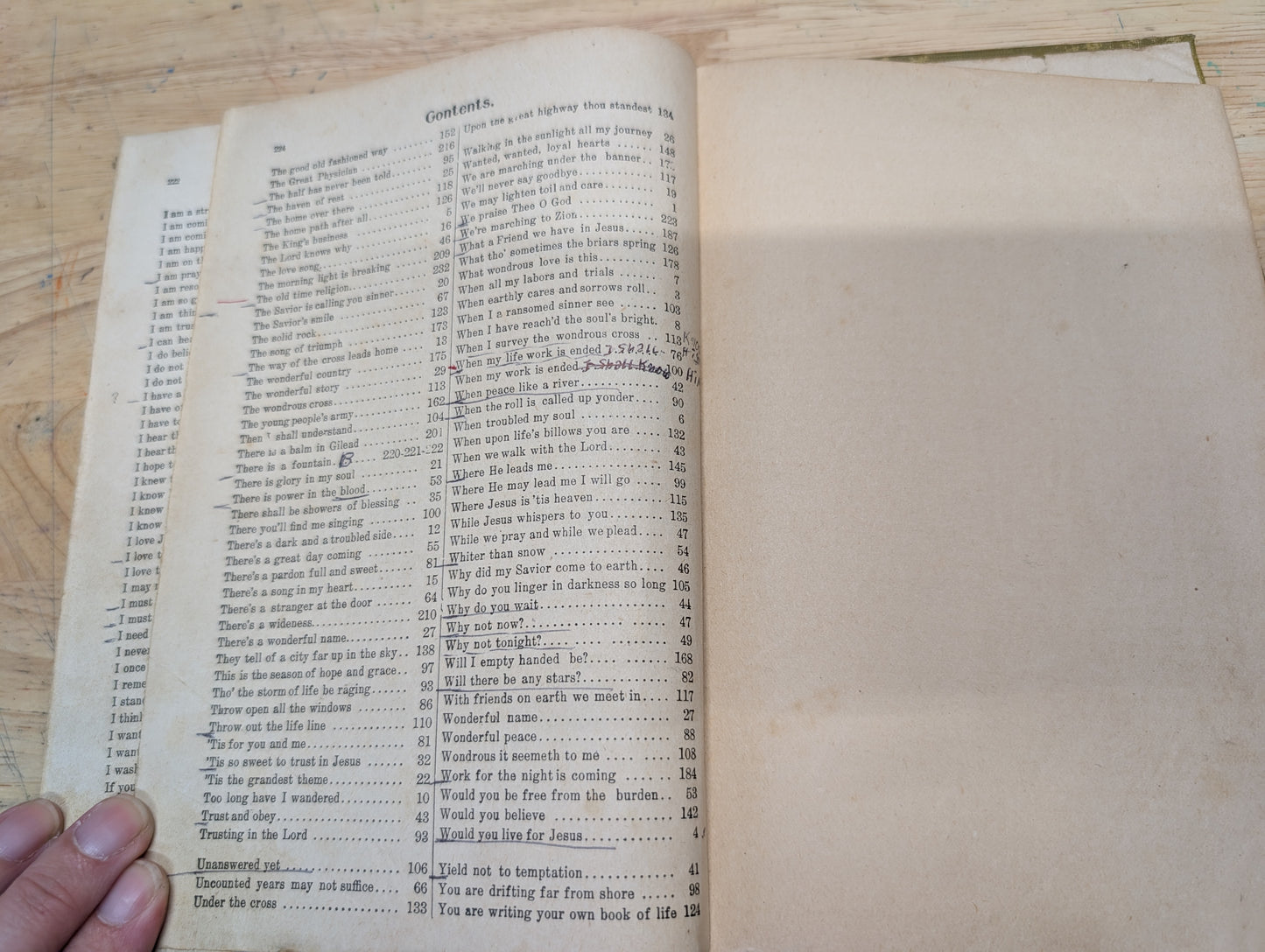 Revival praises antique hymnal 1907 Methodist publishing House round and shaped notes