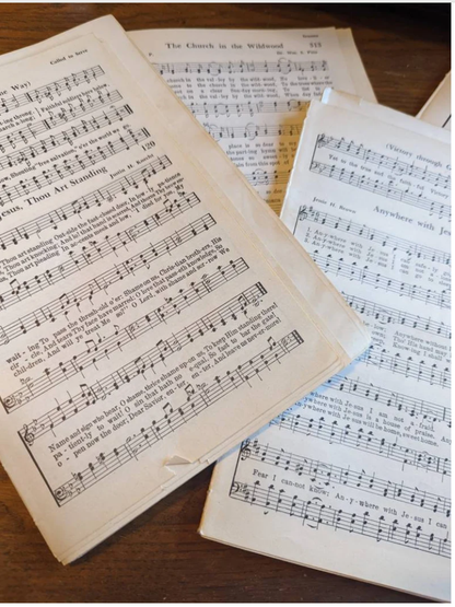 25 Vintage and Antique Hymnal Pages Folios for collage, Bible journal, prayer journal, junk journal, mixed media, paper craft