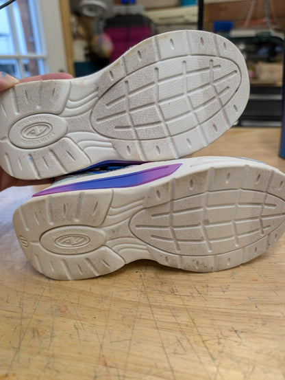 Athletic works kids sneakers size 10 light up