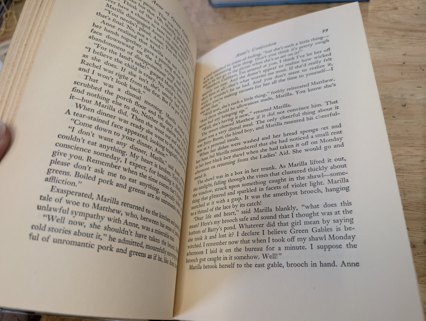 Anne of Green gables book 1972 edition Book 1 in Anne of Green gables series