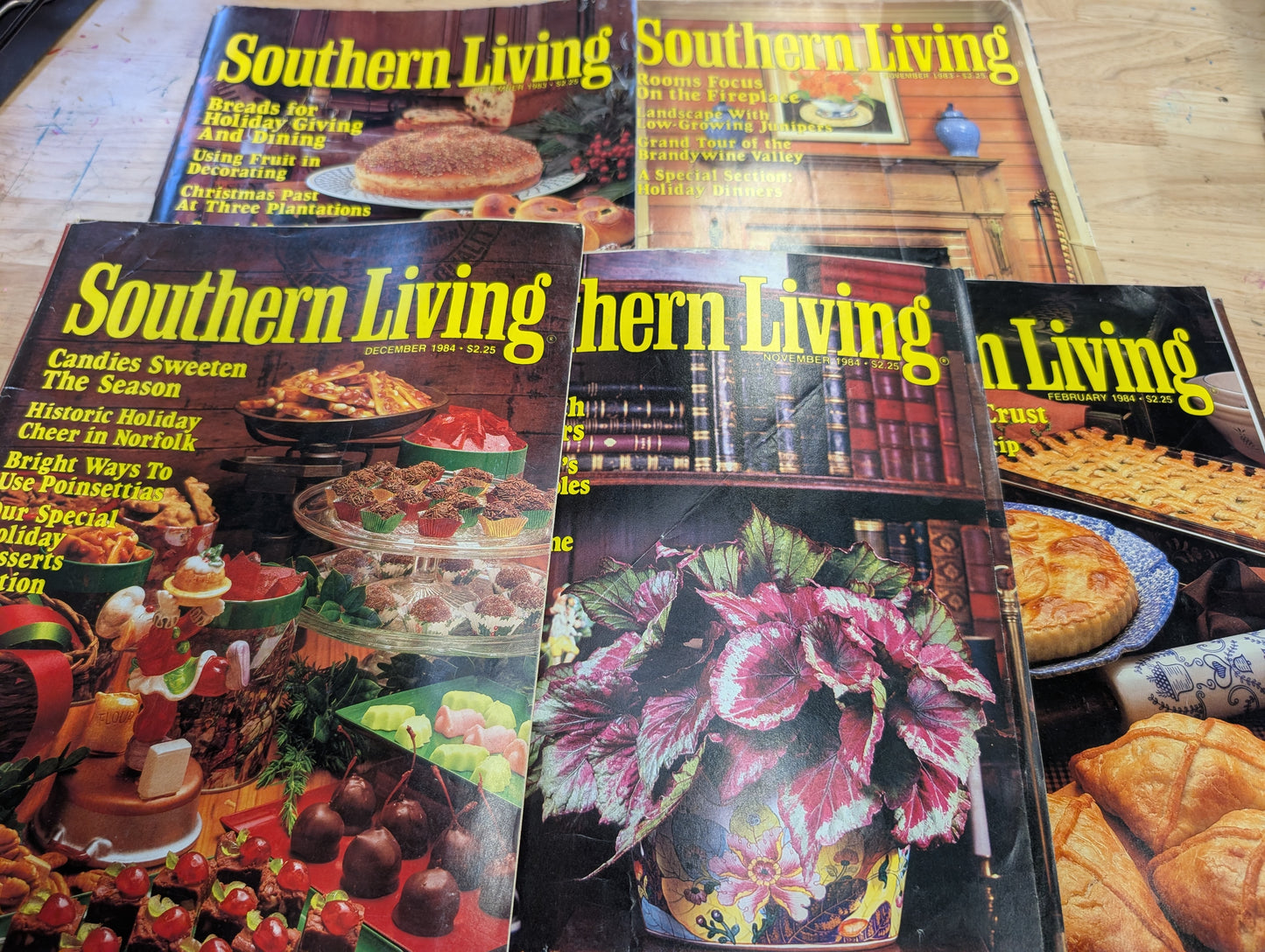 5 vintage Southern living magazines 1983-1984 lot 2