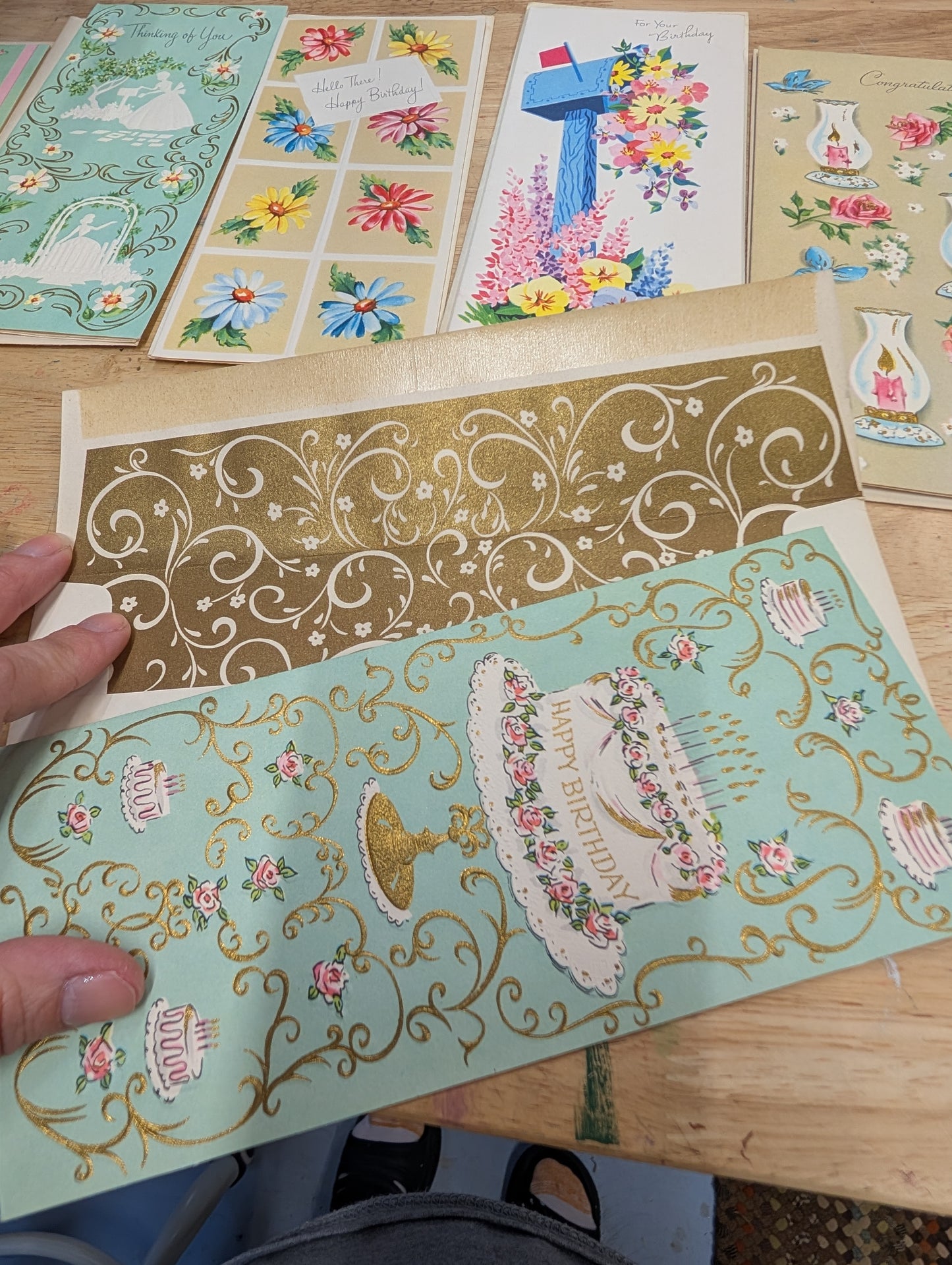 Set of 21 unused vintage greeting cards in original box