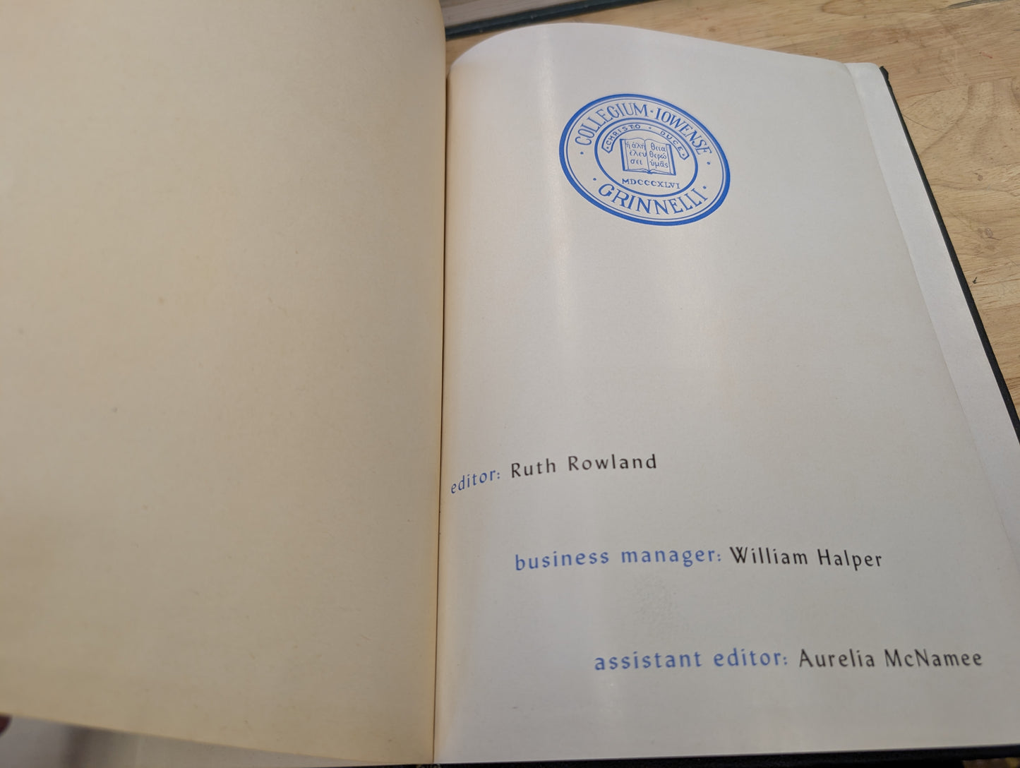 The 1946 cyclone grinnell college vintage yearbook grinnell, Iowa