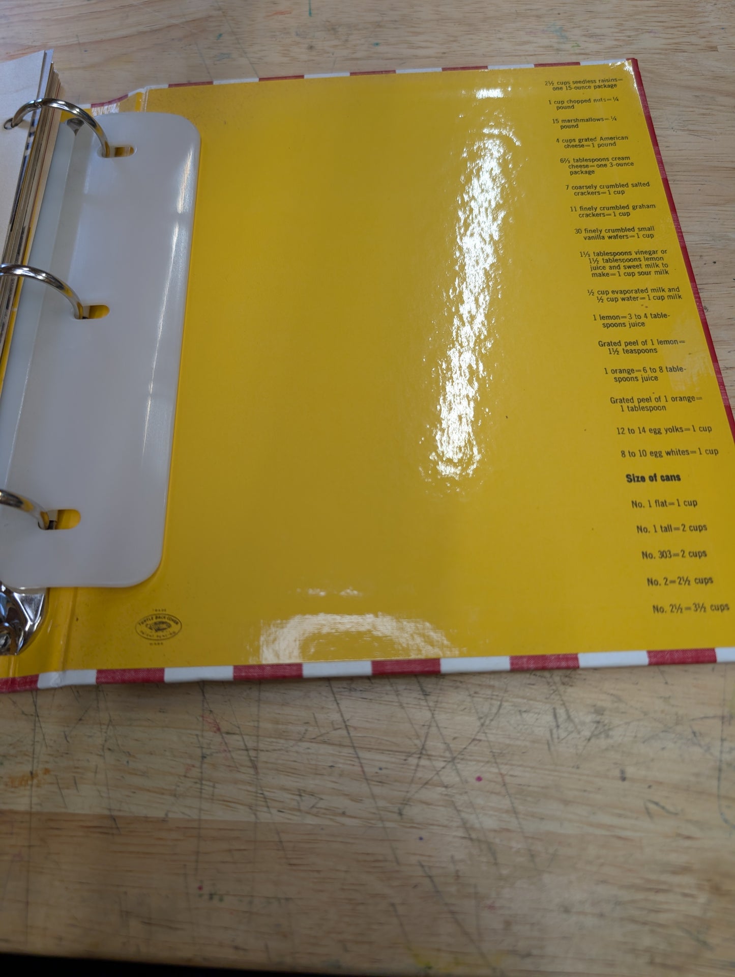 Better homes and gardens Junior cookbook three ring binder reprint