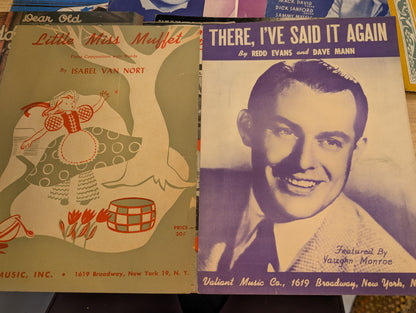Lot of 10 antique vintage sheet music folios - different songs 1920s-1950s Lot 7