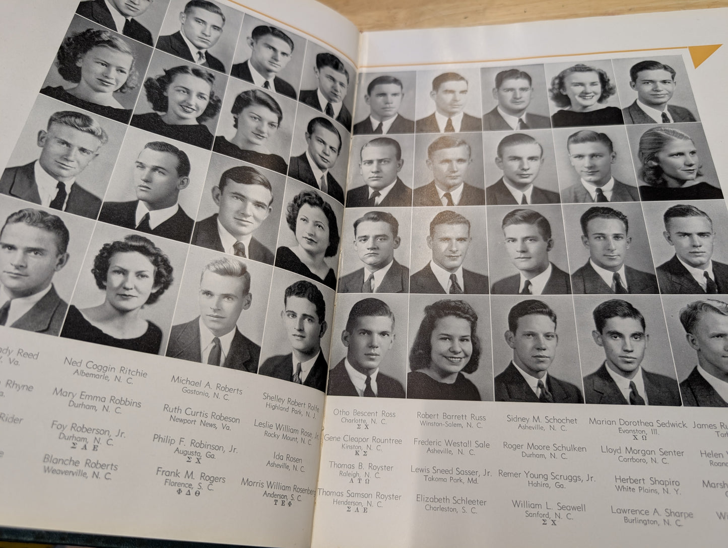 Yackety yack 1939 chapel Hill yearbook Vintage yearbook, North Carolina