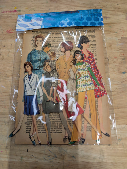 Fussy cuts galore! Vintage sewing pattern ladies